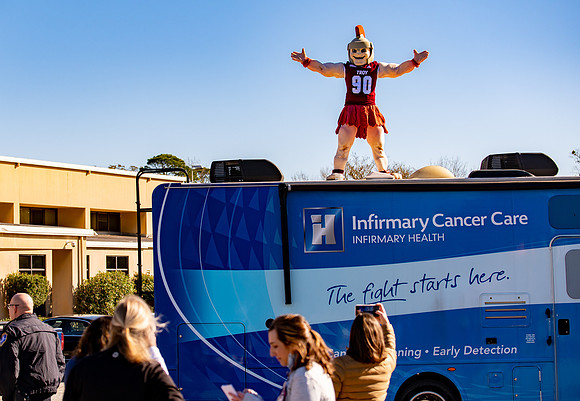 Infirmary Senior Bowl 80