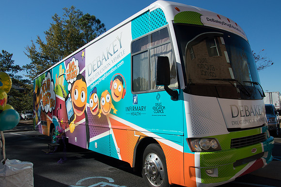 IH_DeBakey_Drug_Bus_20170012