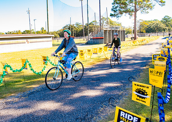 2022 RideYellow-107