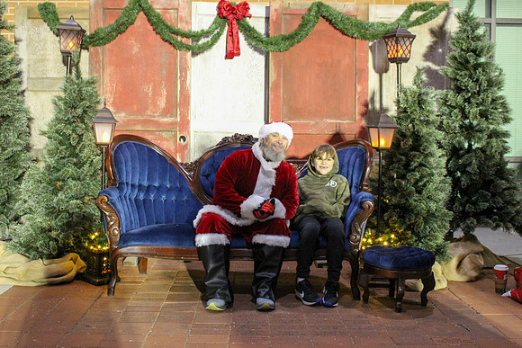 Cookies with Santa 2025-0580