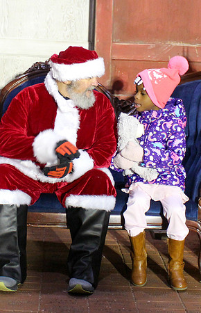 Cookies with Santa 2025-0578