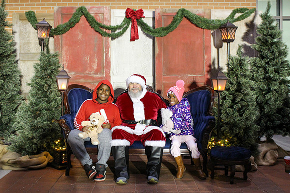 Cookies with Santa 2025-0573