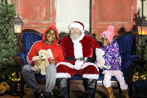 Cookies with Santa 2025-0569
