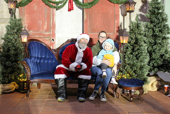 Cookies with Santa 2025-0543