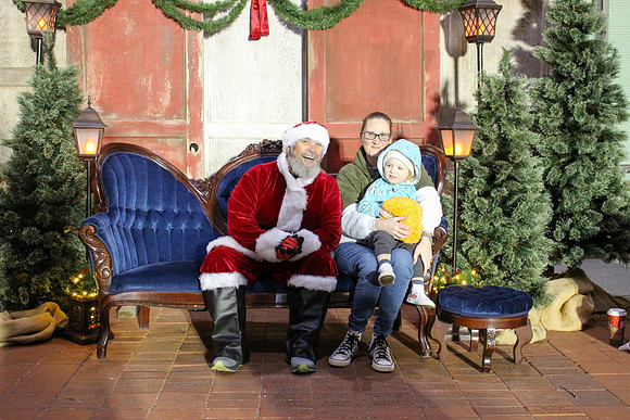 Cookies with Santa 2025-0541
