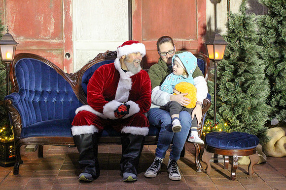 Cookies with Santa 2025-0539