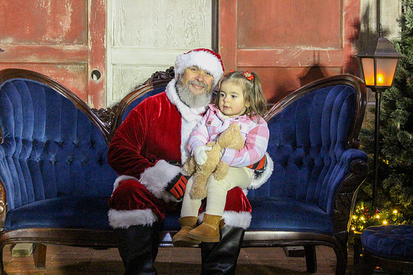 Cookies with Santa 2025-0533