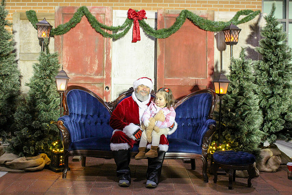 Cookies with Santa 2025-0528