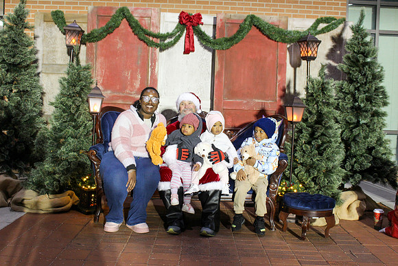 Cookies with Santa 2025-0496
