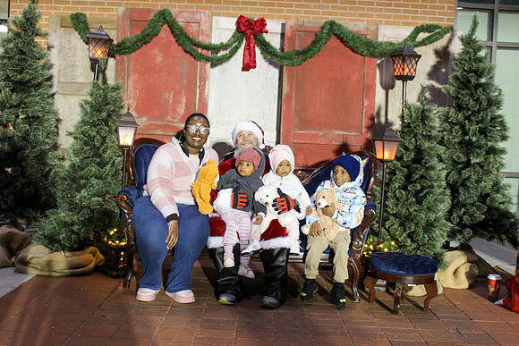 Cookies with Santa 2025-0497