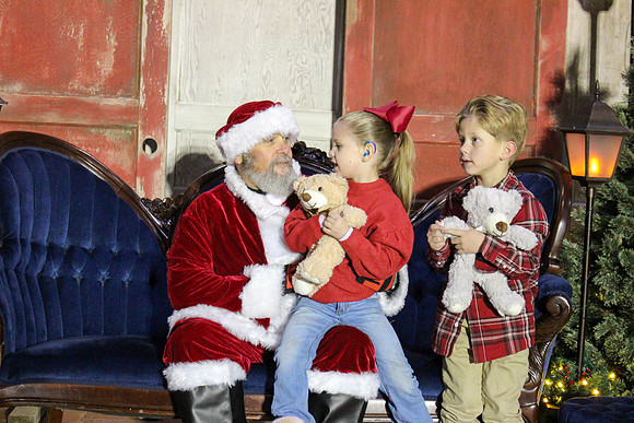 Cookies with Santa 2025-0453