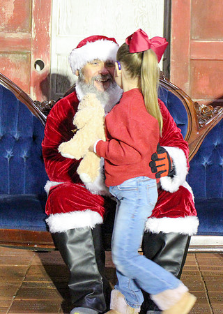 Cookies with Santa 2025-0448