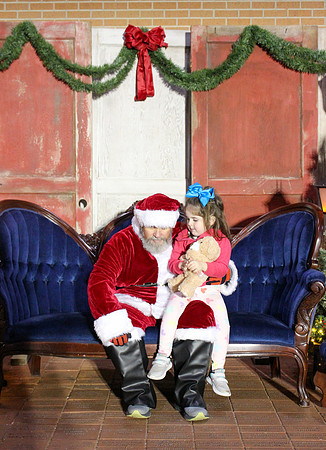 Cookies with Santa 2025-0440