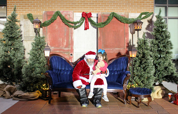 Cookies with Santa 2025-0434