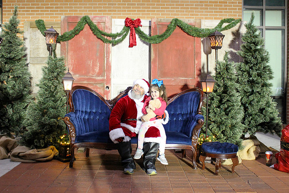 Cookies with Santa 2025-0433