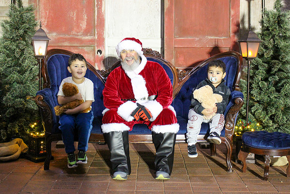 Cookies with Santa 2025-0391