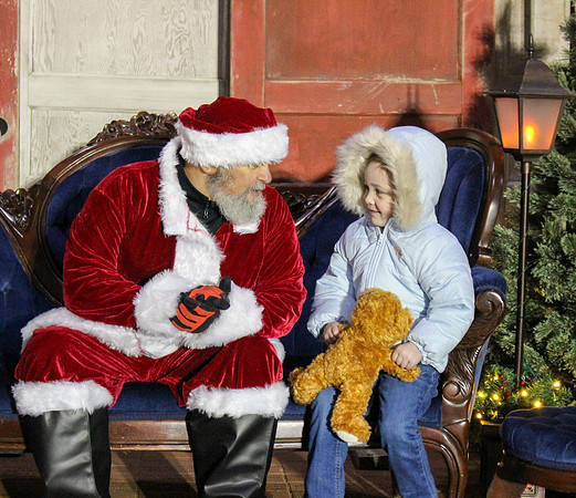 Cookies with Santa 2025-0387