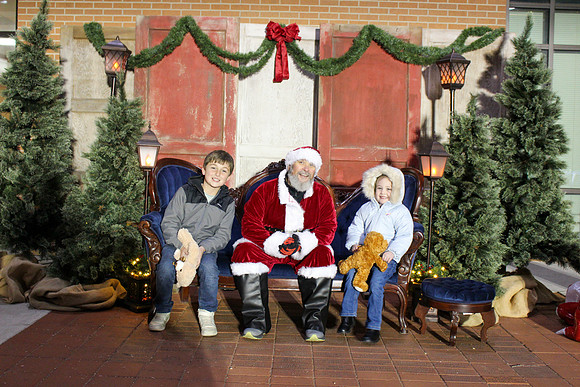 Cookies with Santa 2025-0386