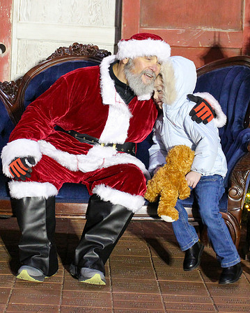 Cookies with Santa 2025-0382
