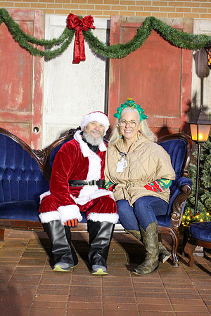 Cookies with Santa 2025-0377