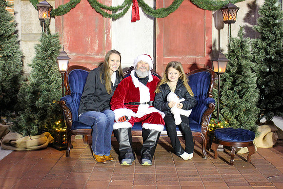 Cookies with Santa 2025-0375