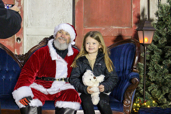 Cookies with Santa 2025-0364