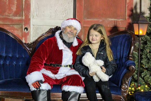 Cookies with Santa 2025-0360