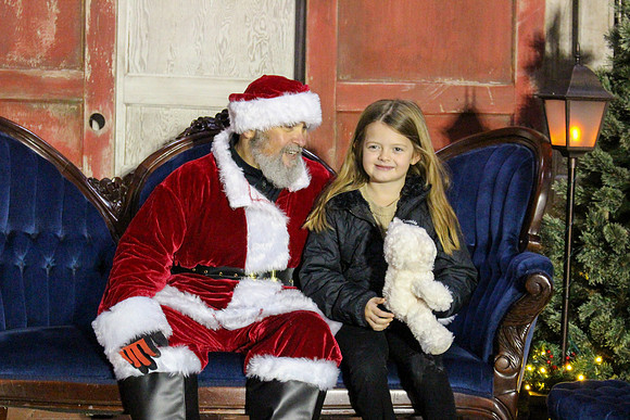 Cookies with Santa 2025-0361