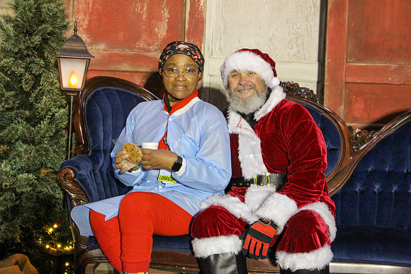 Cookies with Santa 2025-0345