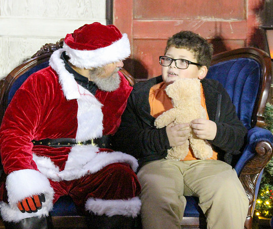Cookies with Santa 2025-0339