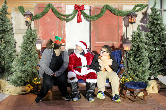 Cookies with Santa 2025-0335