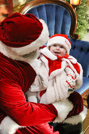 Cookies with Santa 2025-0277