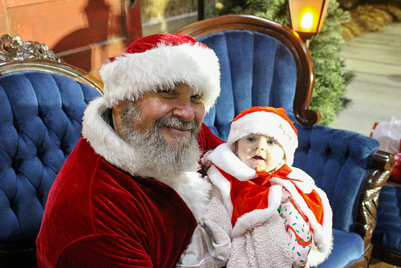 Cookies with Santa 2025-0269