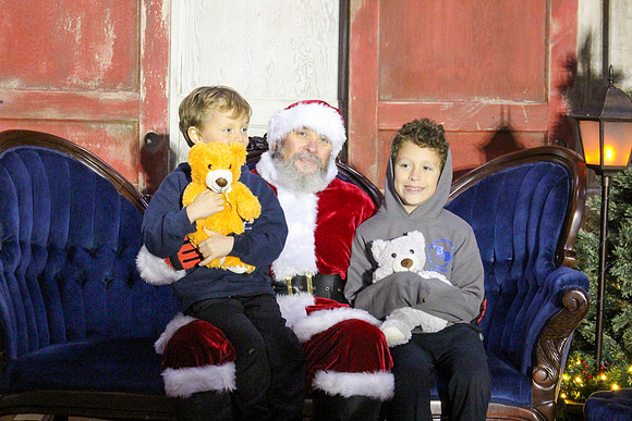 Cookies with Santa 2025-0257