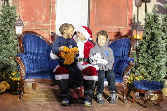 Cookies with Santa 2025-0252