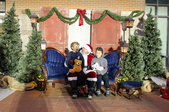 Cookies with Santa 2025-0251