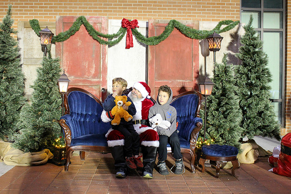 Cookies with Santa 2025-0250