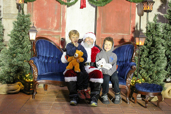 Cookies with Santa 2025-0245