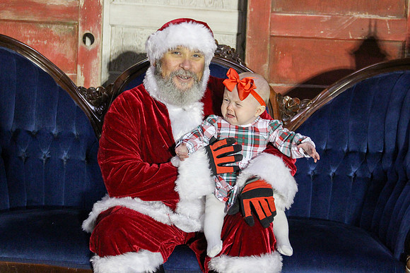 Cookies with Santa 2025-0243