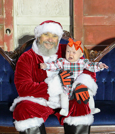 Cookies with Santa 2025-0241