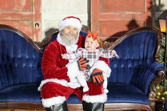 Cookies with Santa 2025-0238