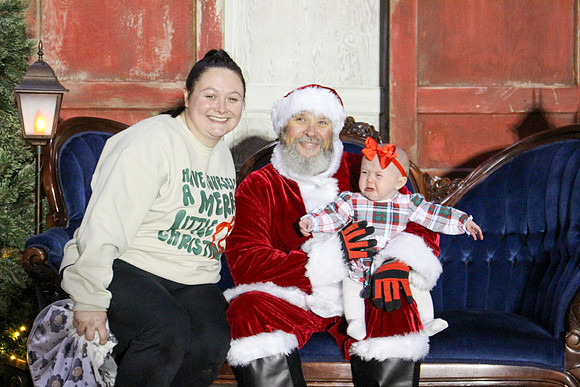 Cookies with Santa 2025-0234