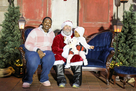 Cookies with Santa 2025-0193