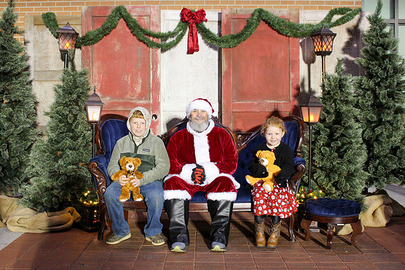 Cookies with Santa 2025-0186