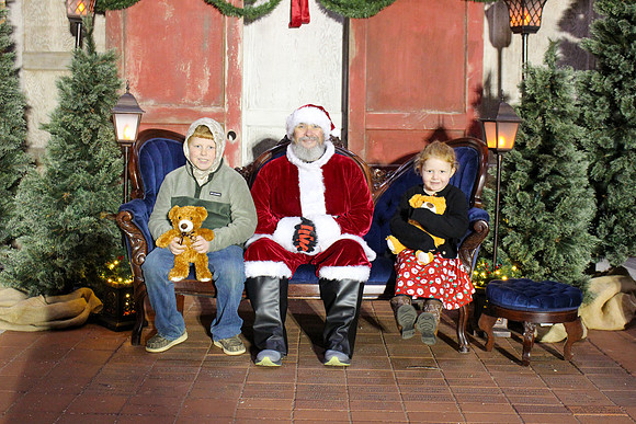 Cookies with Santa 2025-0184