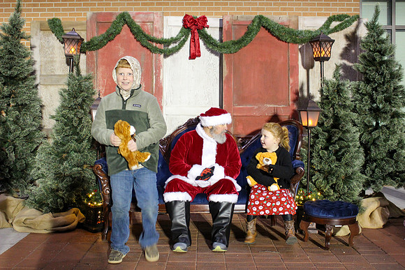 Cookies with Santa 2025-0180