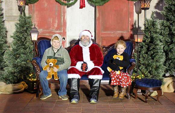 Cookies with Santa 2025-0183