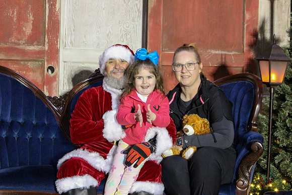 Cookies with Santa 2025-0173