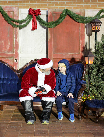 Cookies with Santa 2025-0164