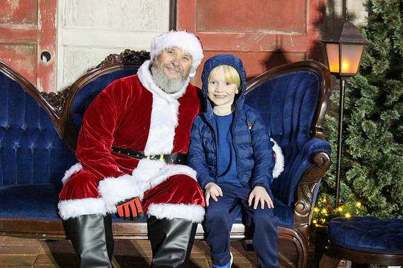 Cookies with Santa 2025-0162